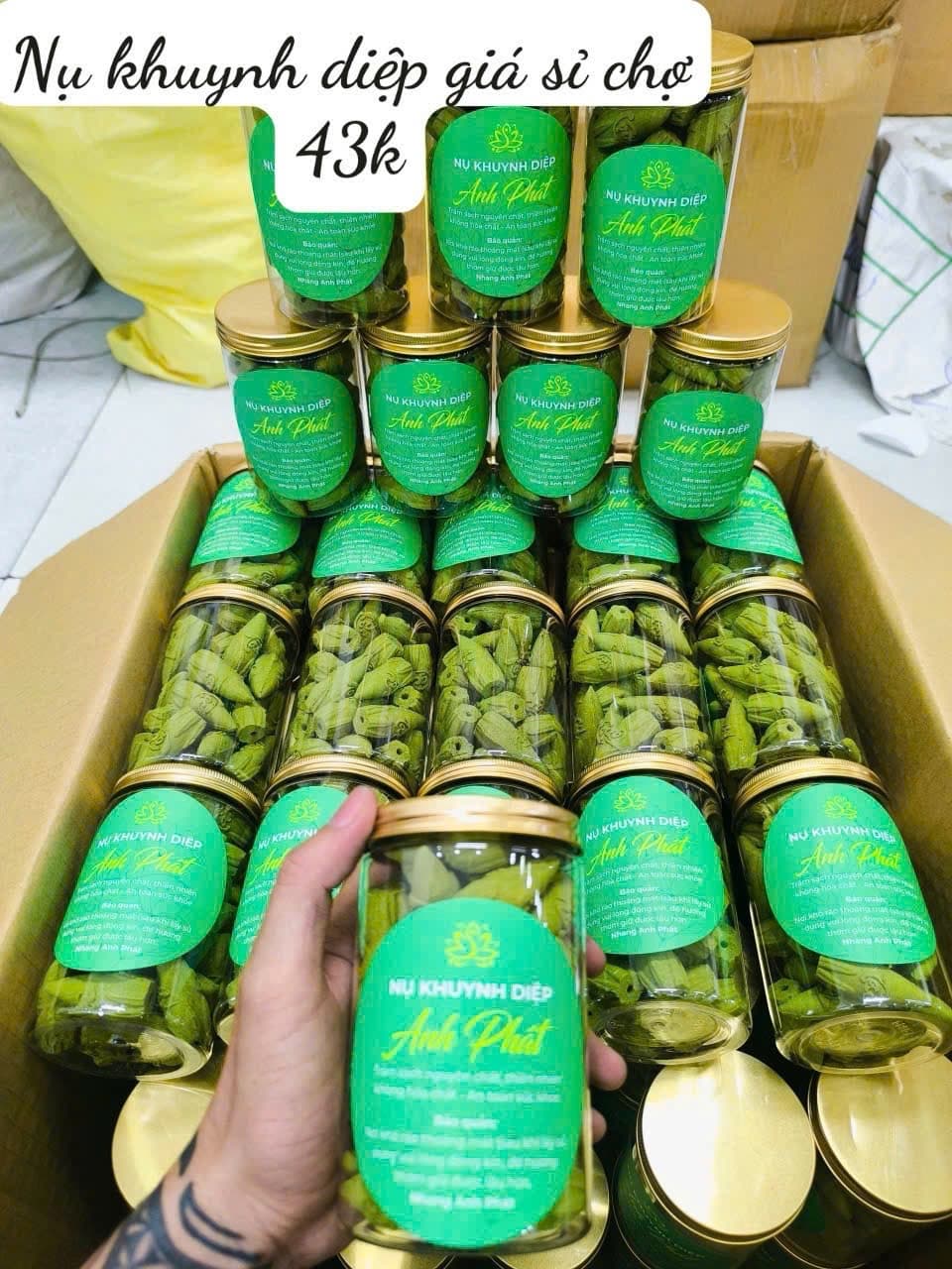 nụ trầm khuynh diệp